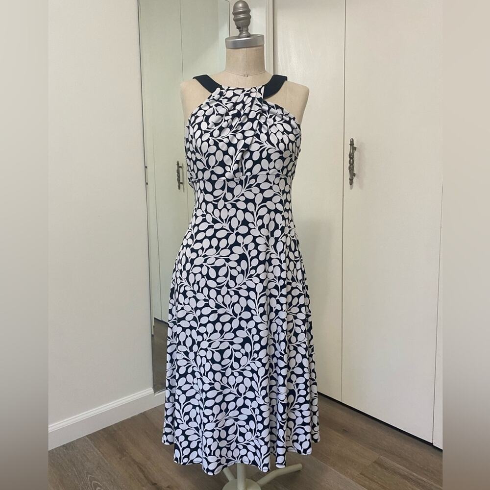 Maggy London Dress Size 12 Halter Midi A-Line Black White Leaf Print Fit Flare